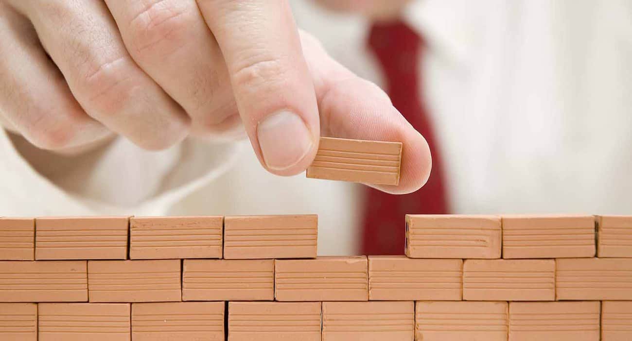 What Can a Party Wall Delay Actually Cost a Project Oldbury?
